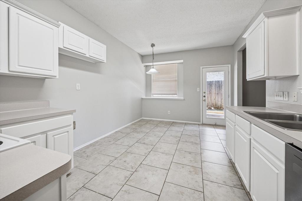 Hickory Creek Heights - Residential Lease