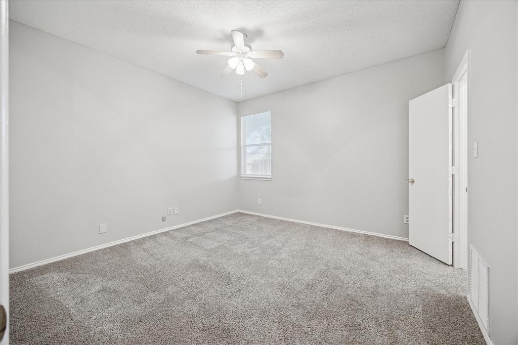 Hickory Creek Heights - Residential Lease