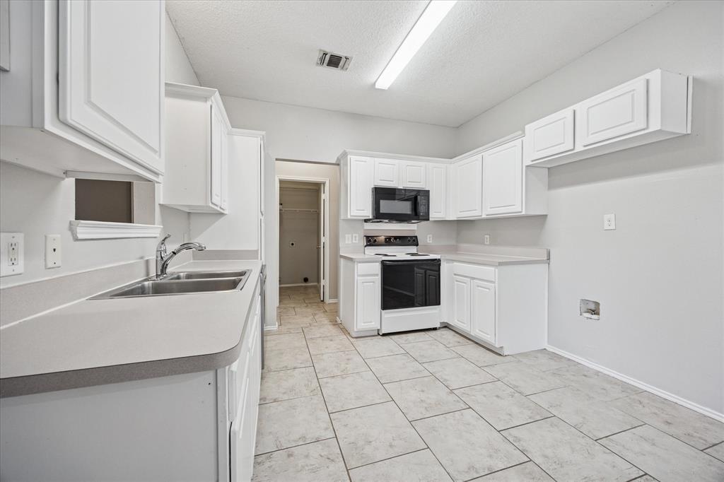 Hickory Creek Heights - Residential Lease