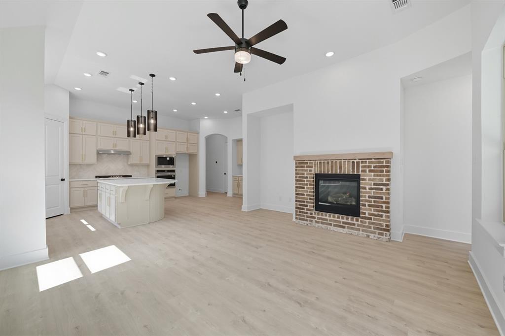 Gateway Village - The Reserve: 45ft. lots - Residential