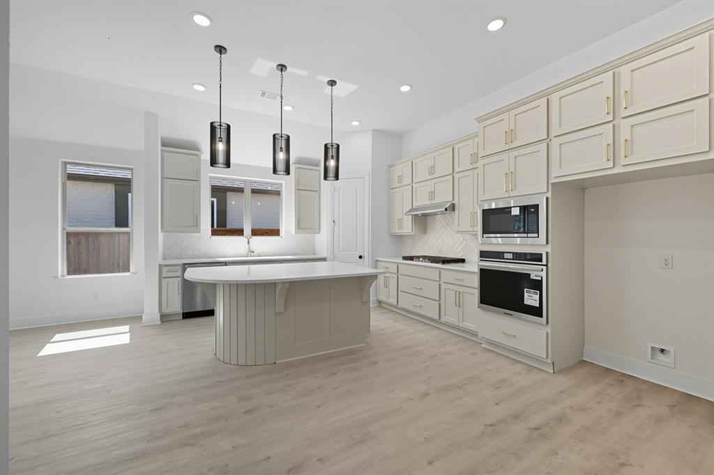 Gateway Village - The Reserve: 45ft. lots - Residential