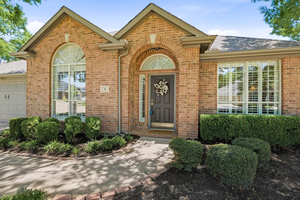 6 Avalon Drive