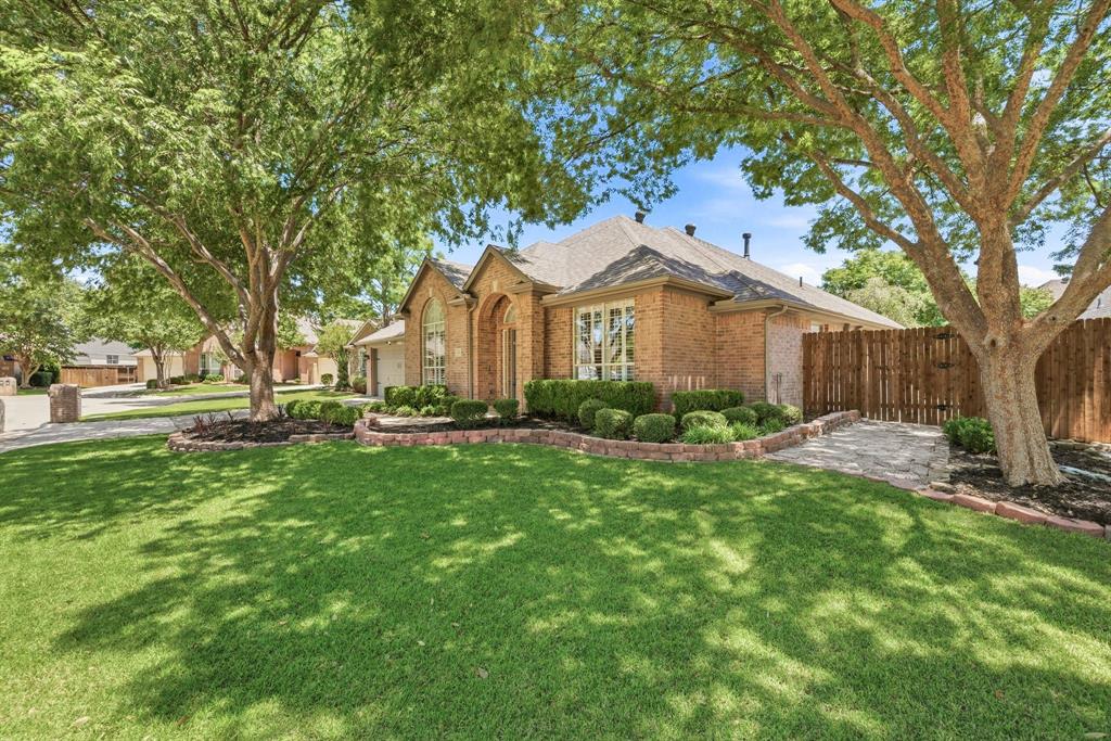 6 Avalon Drive