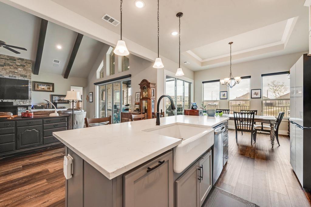 Ladera Tavolo Park - Residential