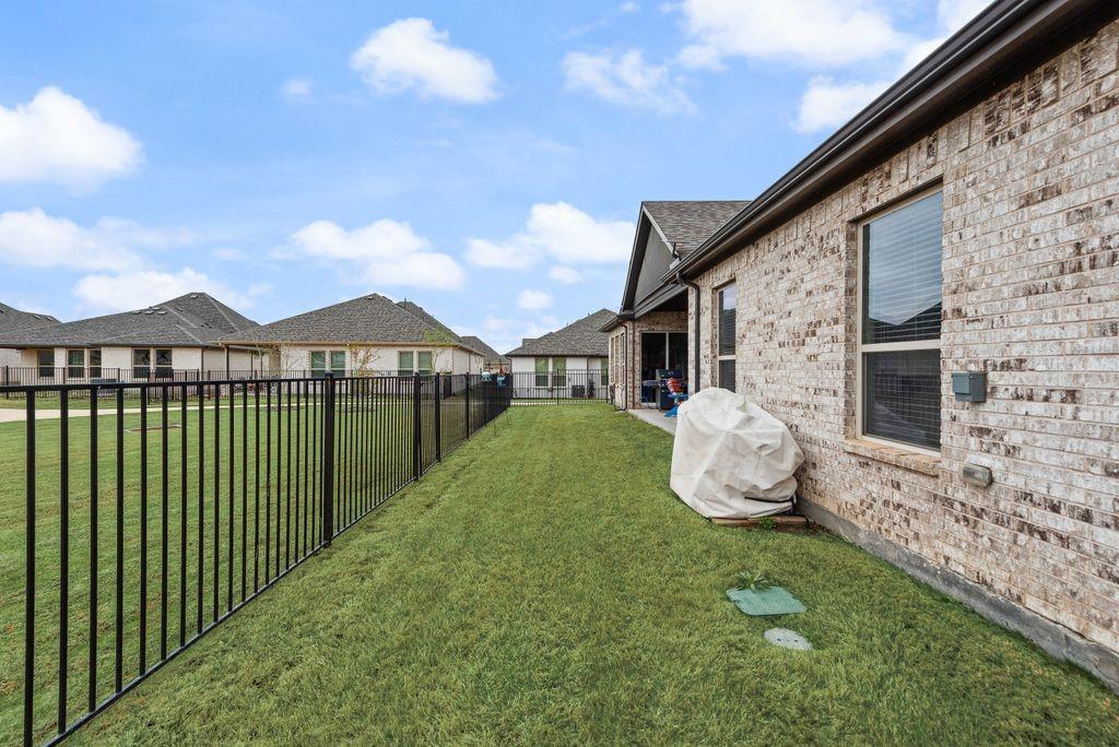 Ladera Tavolo Park - Residential