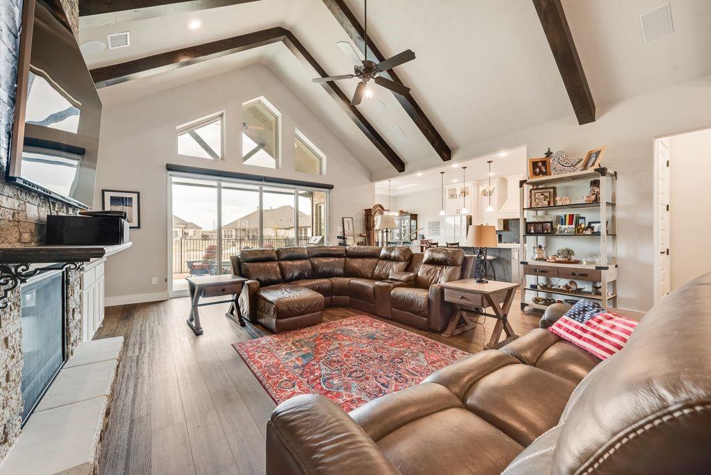 Ladera Tavolo Park - Residential