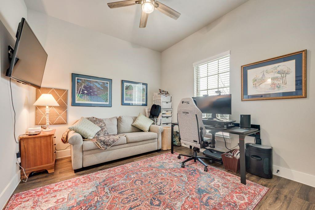 Ladera Tavolo Park - Residential