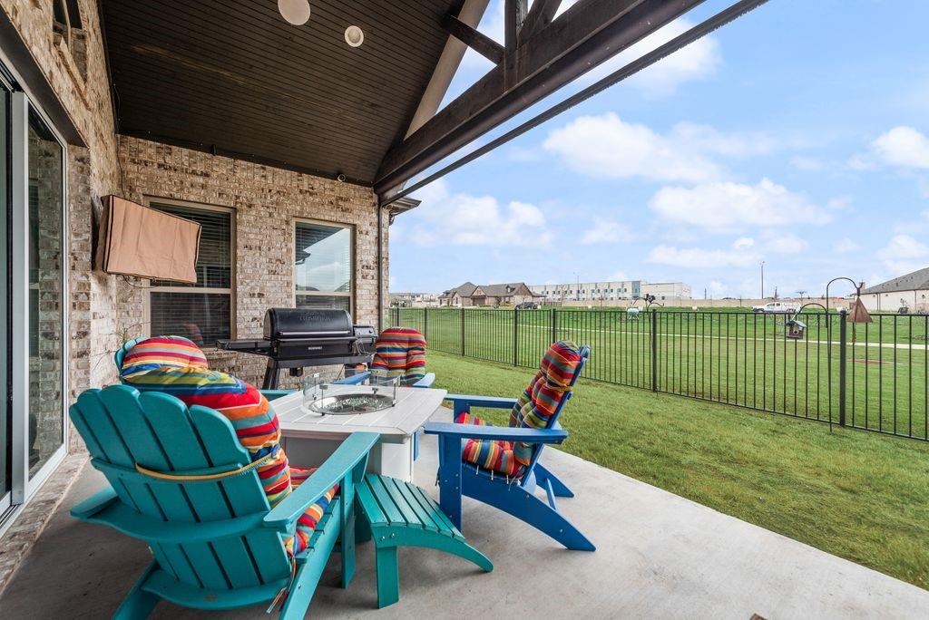 Ladera Tavolo Park - Residential