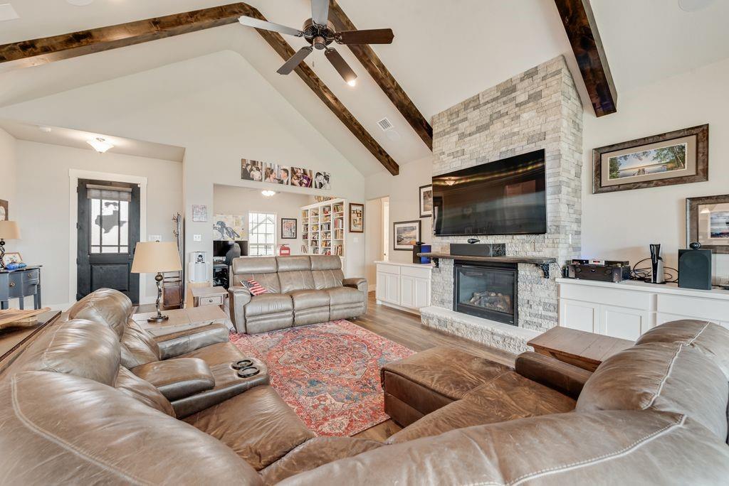 Ladera Tavolo Park - Residential