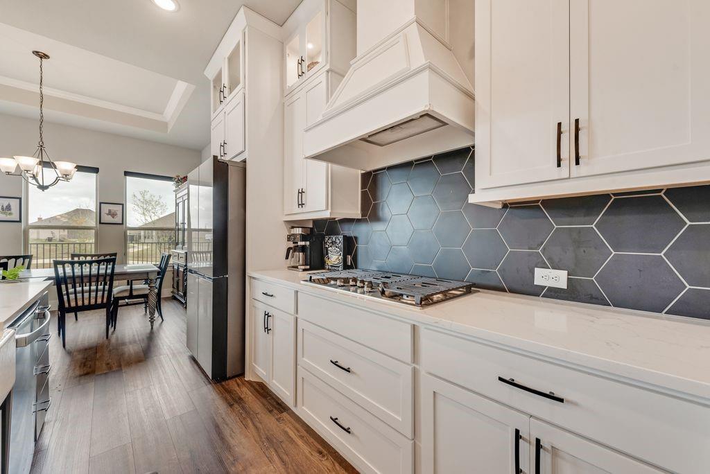 Ladera Tavolo Park - Residential