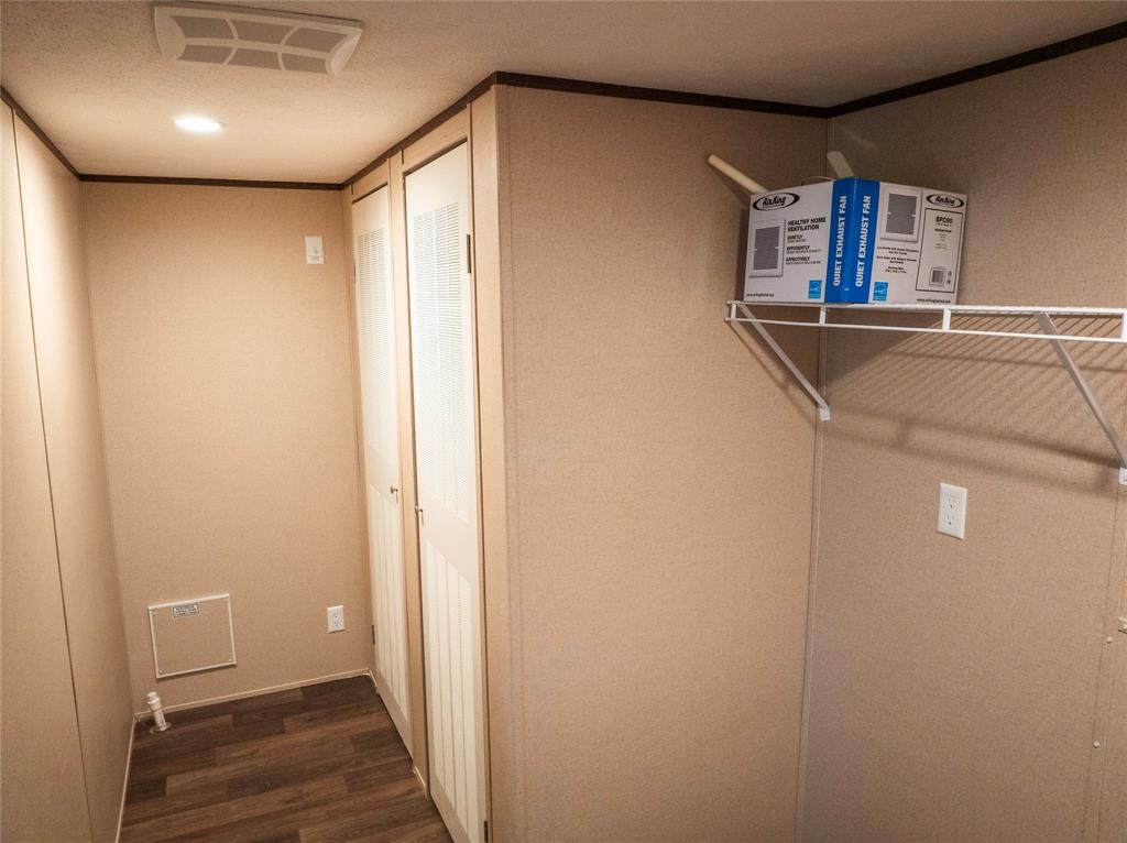 WALDEN ESTATES - Residential