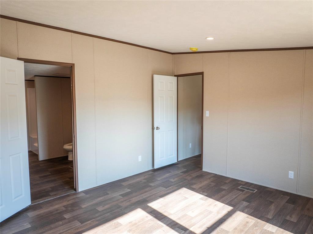 WALDEN ESTATES - Residential