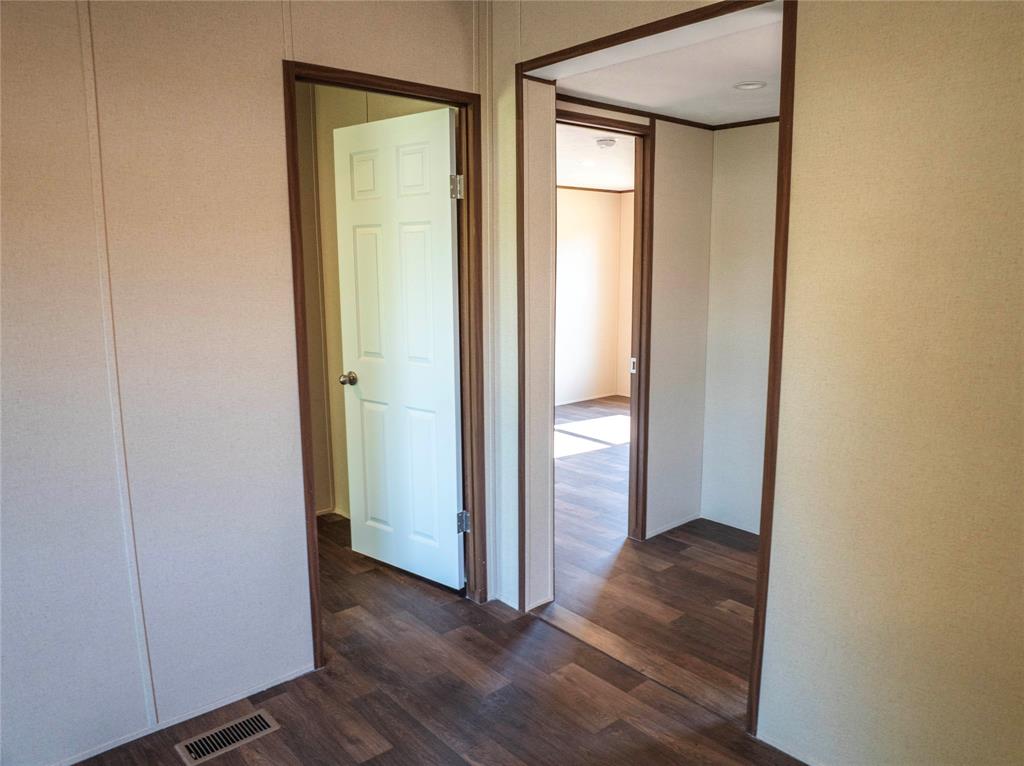 WALDEN ESTATES - Residential