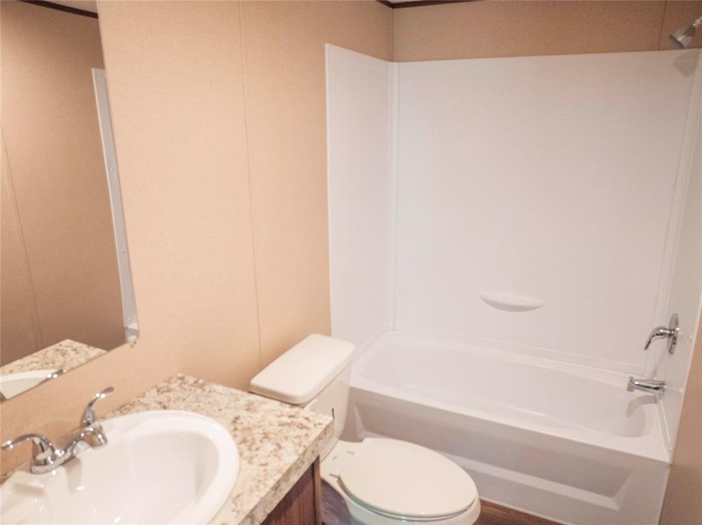 WALDEN ESTATES - Residential