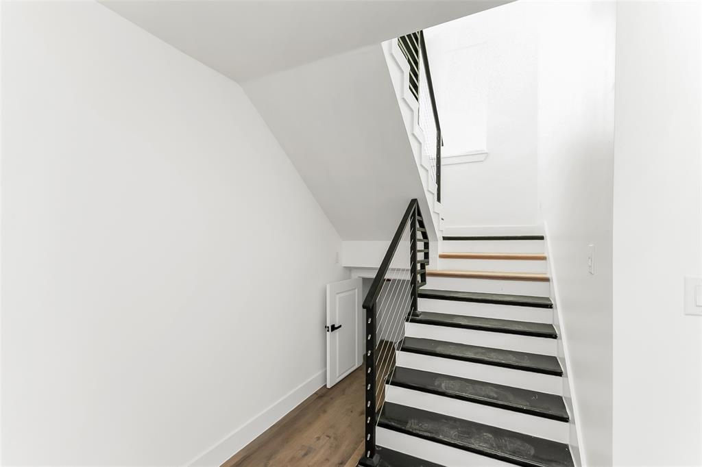 Holloway Add - Residential Lease