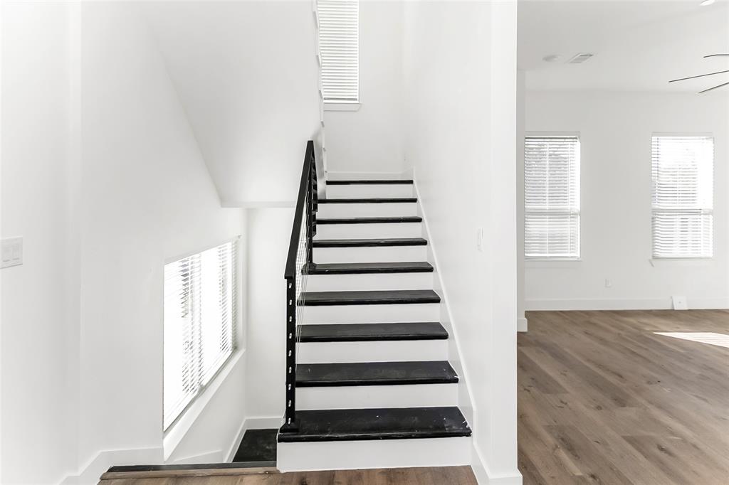 Holloway Add - Residential Lease