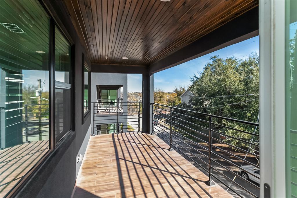 Holloway Add - Residential Lease