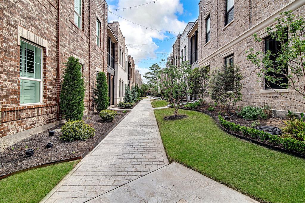 307 Sunset Lane 101