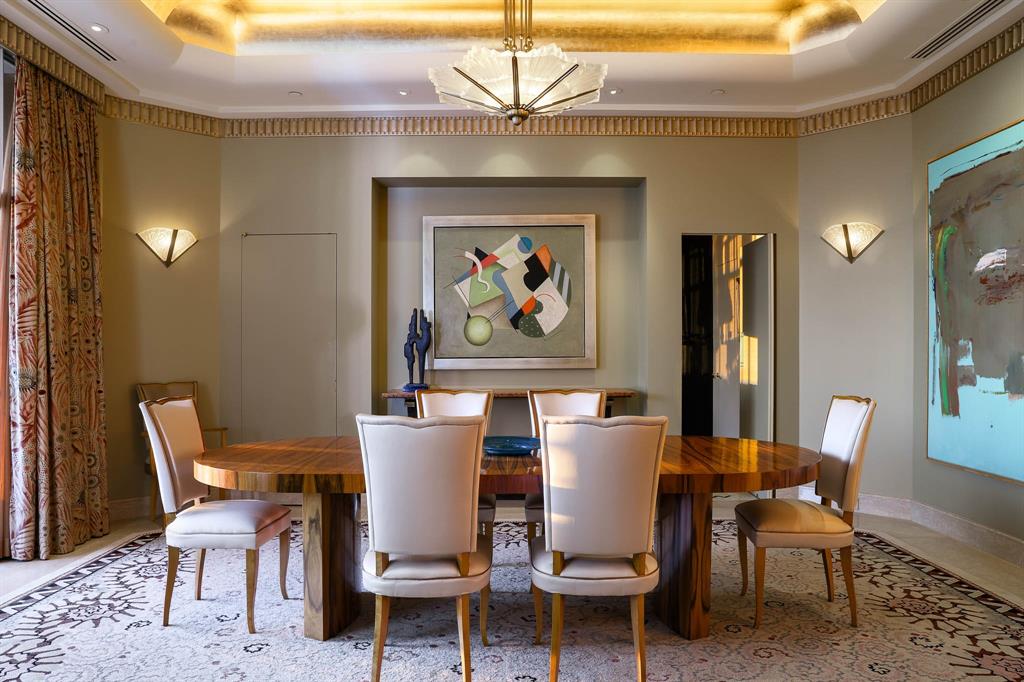 Mansion Residence - Residential