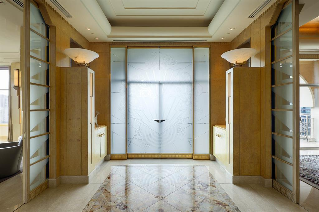 Mansion Residence - Residential