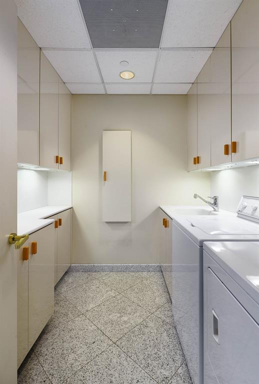 Mansion Residence - Residential