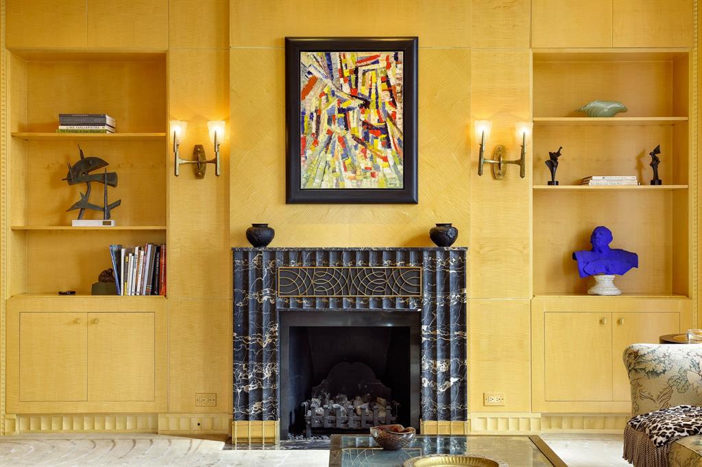 Mansion Residence - Residential