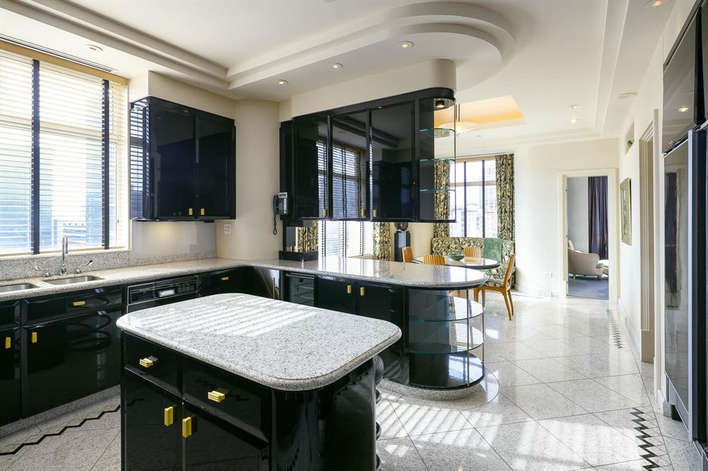 Mansion Residence - Residential