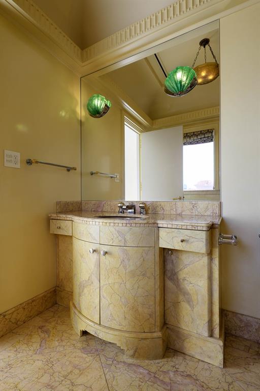 Mansion Residence - Residential