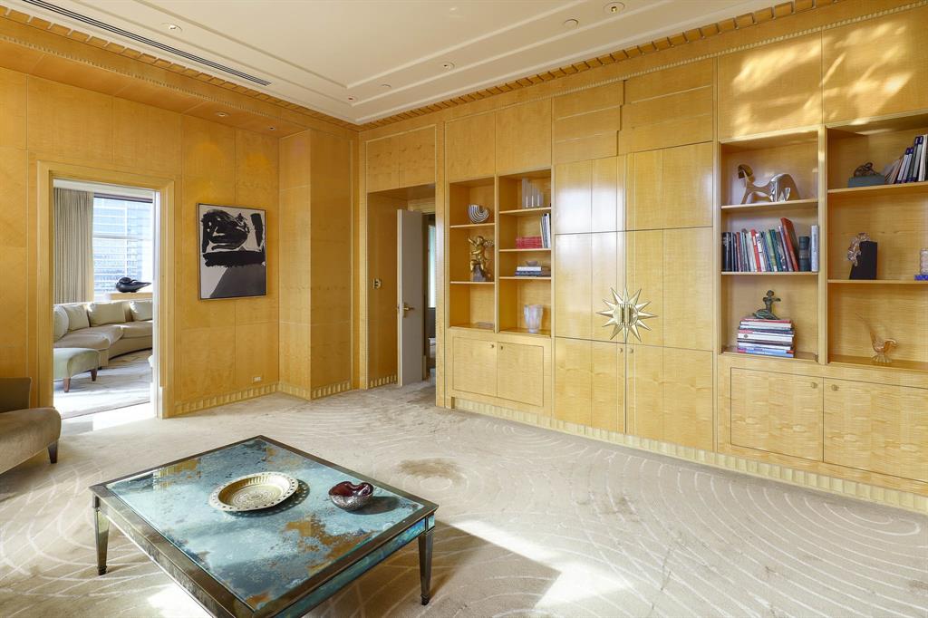 Mansion Residence - Residential