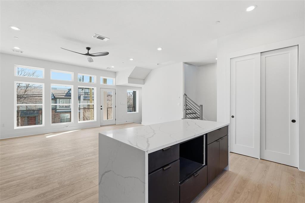 Elk Hill - Residential