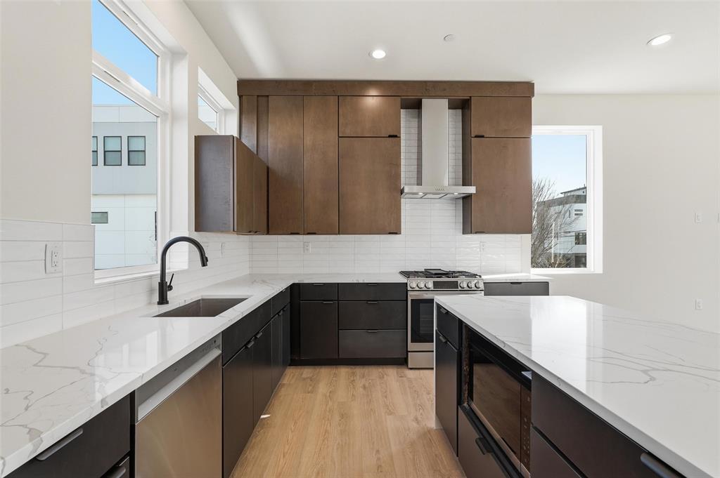 Elk Hill - Residential