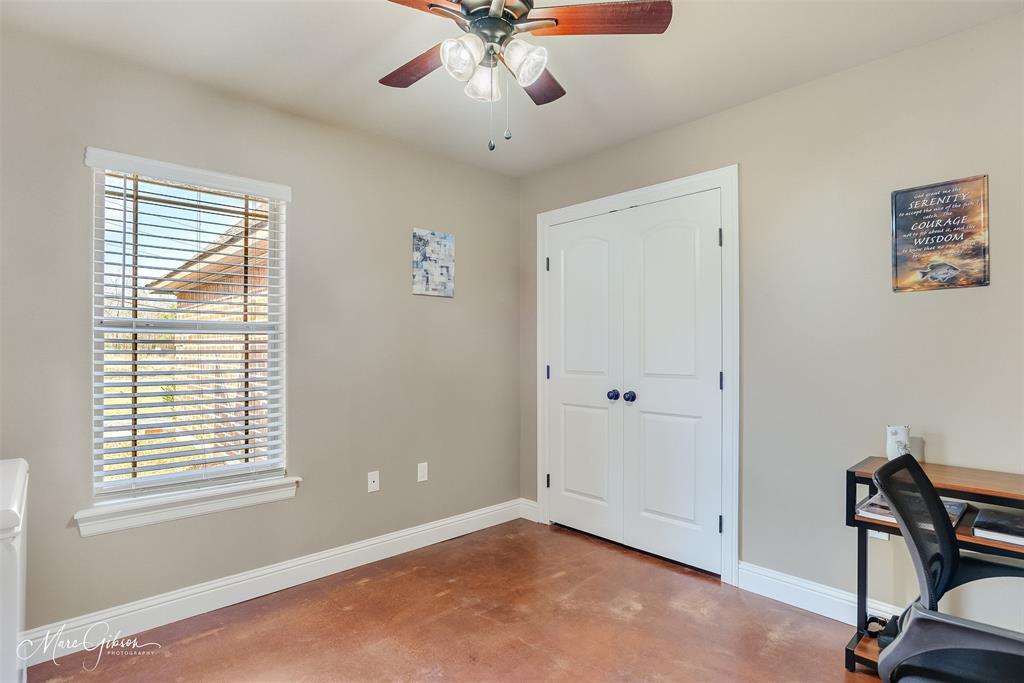 Haughton, Louisiana 71037, United States, 5 Bedrooms Bedrooms, ,3 BathroomsBathrooms,Residential,Active,8183