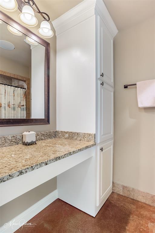 Haughton, Louisiana 71037, United States, 5 Bedrooms Bedrooms, ,3 BathroomsBathrooms,Residential,Active,8183