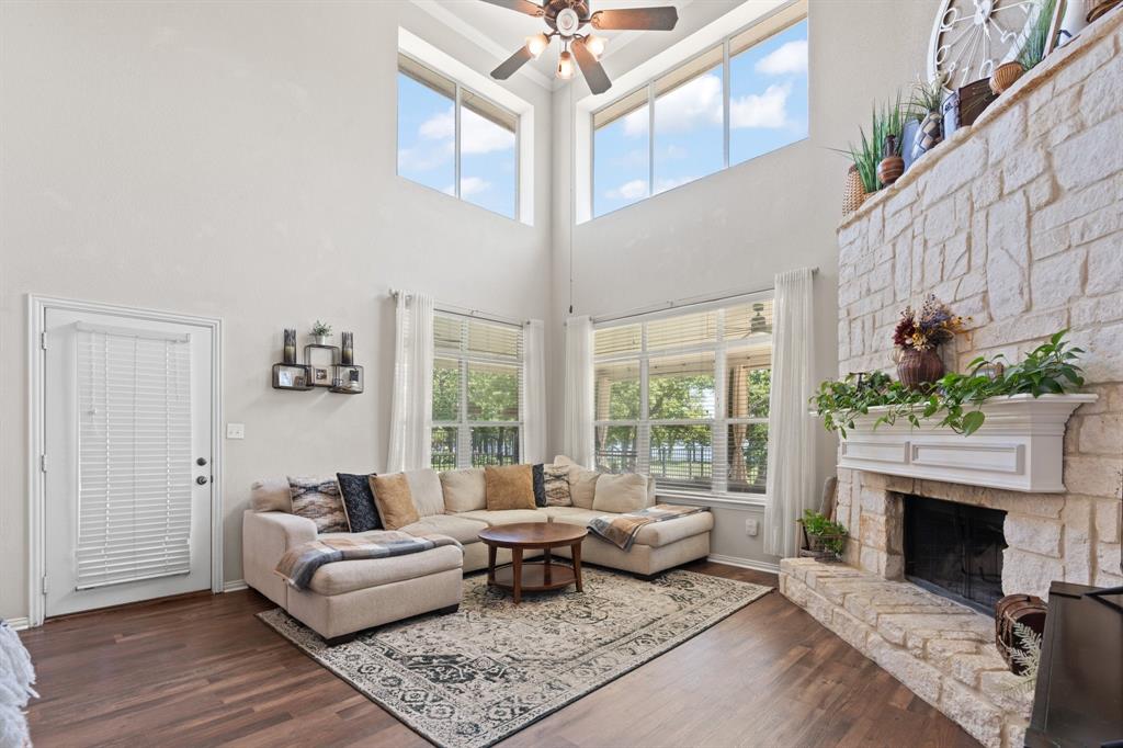 Mountain Valley Lake Tr - Residential