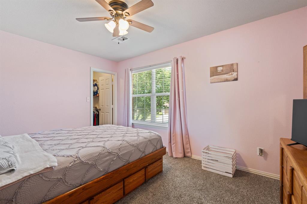 Mountain Valley Lake Tr - Residential