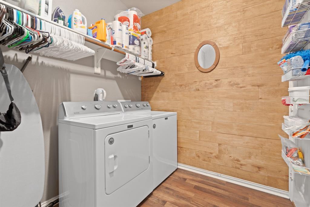 Mountain Valley Lake Tr - Residential