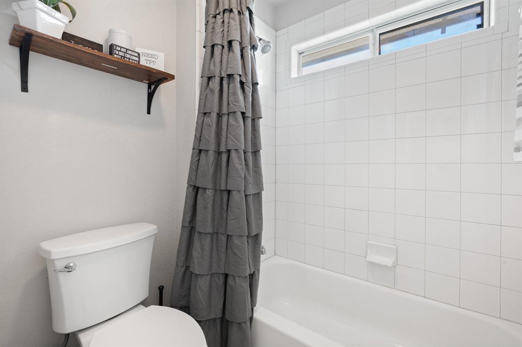 Mountain Valley Lake Tr - Residential