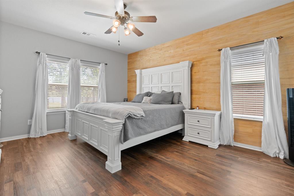 Mountain Valley Lake Tr - Residential