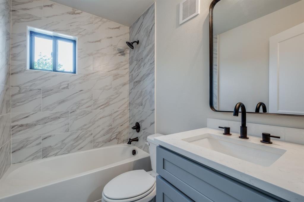 Munger Place Heights - Residential Lease