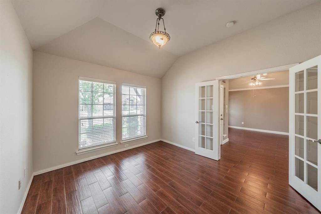 1020 Boscombe Court