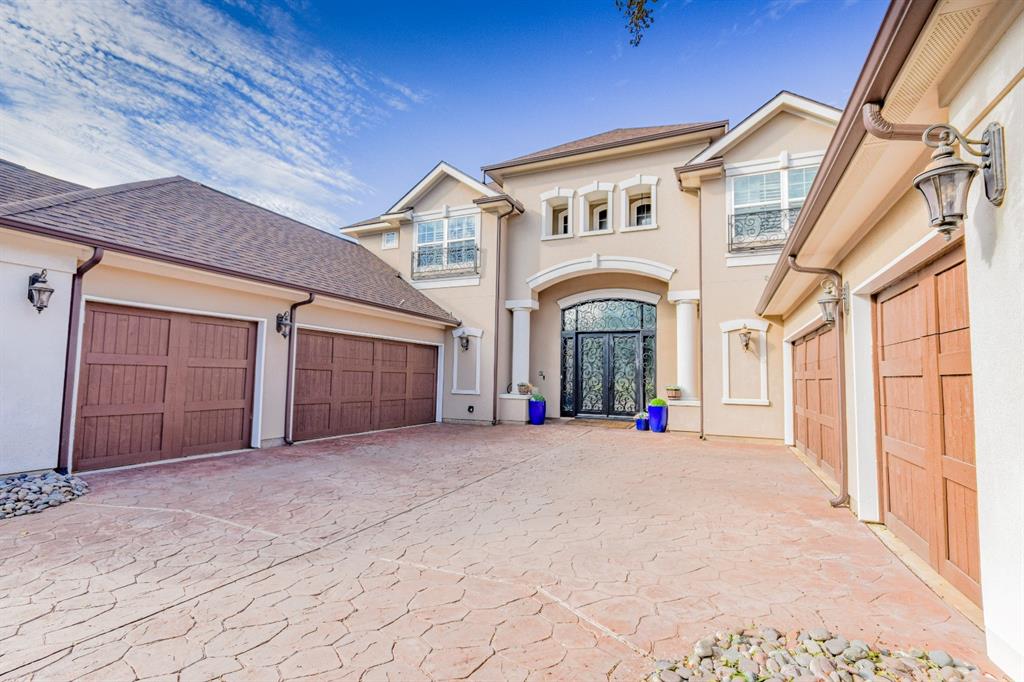 11805 Verona Court