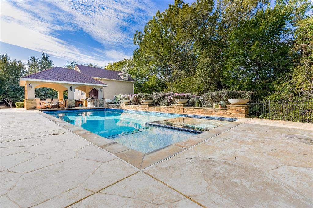 11805 Verona Court