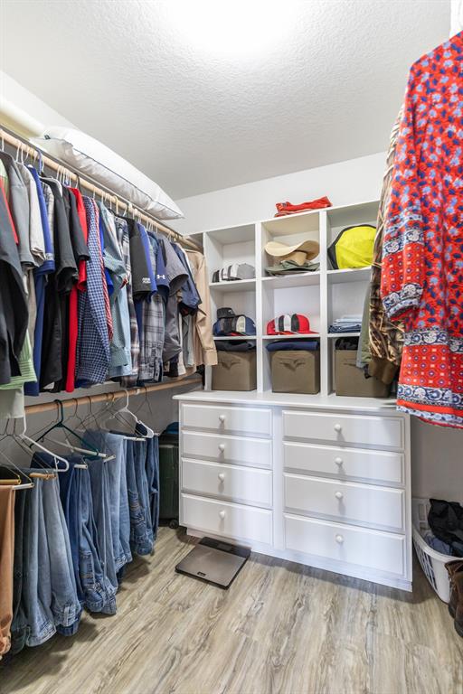 Elm Valley - Residential