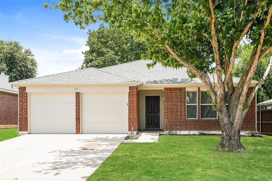 Welcome to your dream home! Step inside this pet-friendly home featuring modern finishings and a layout designed with functionality in mind. Enjoy the storage space found in the kitchen and closets as well as the spacious living areas and natural light throughout. Enjoy outdoor living in your yard, perfect for gathering, relaxing, or gardening! Take advantage of the incredible location, nestled in a great neighborhood with access to schools, parks, dining and more. Don't miss a chance to make this house your next home! Beyond the home, experience the ease of our technology-enabled maintenance services, ensuring hassle-free living at your fingertips. Help is just a tap away! Self-touring is available 8AM-8PM. Apply now!