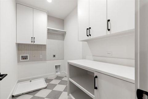 Tiny photo for 4606 Hopkins Avenue, Dallas, TX 75209 (MLS # 21042451)