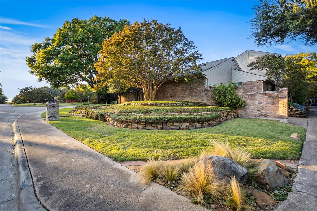 7619 Queens Ferry Lane