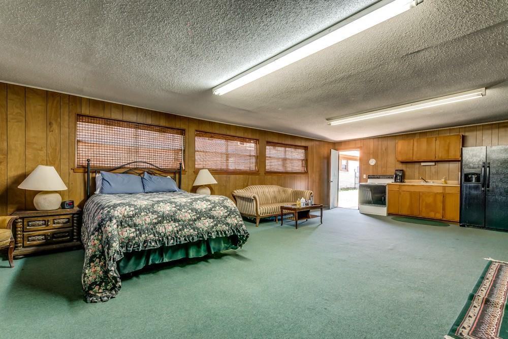 Lamancha Ranch Non-Water Front - Residential