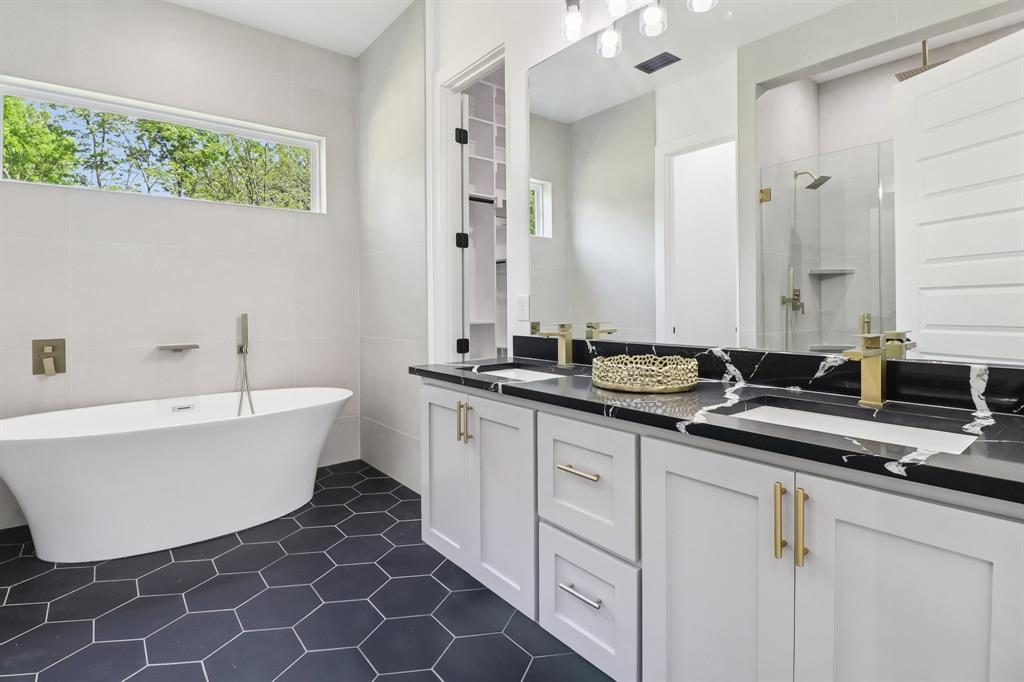 WESTMORELAND PARK - Residential