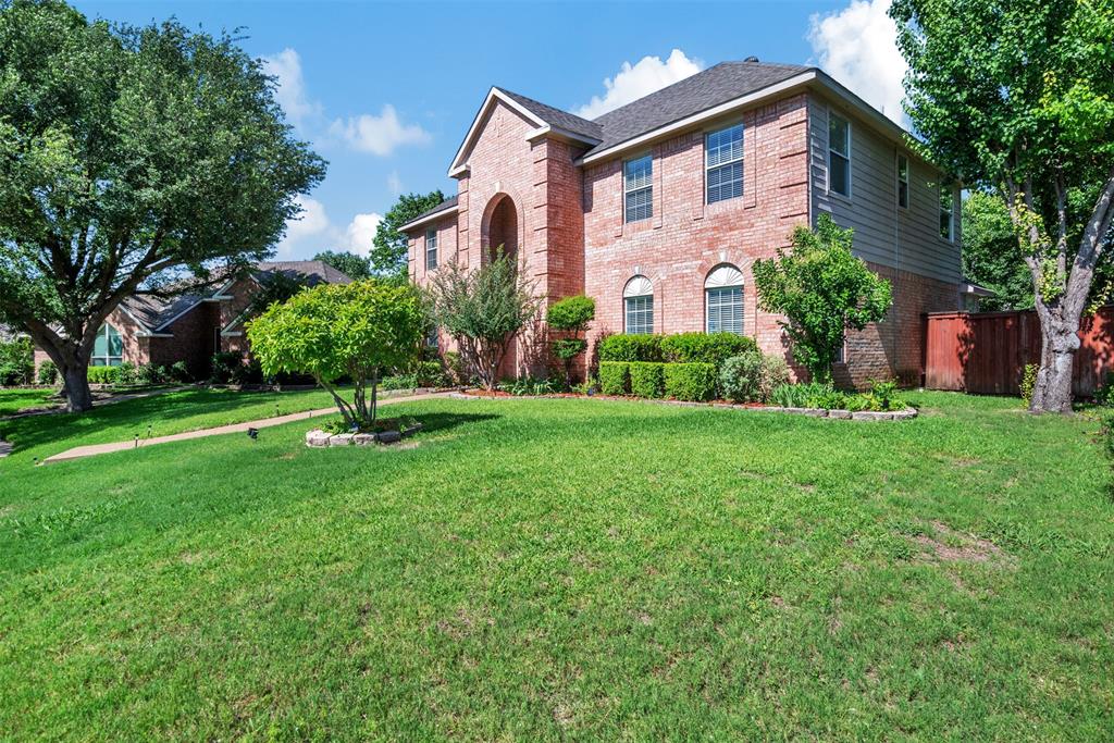 2904 Champlin Court