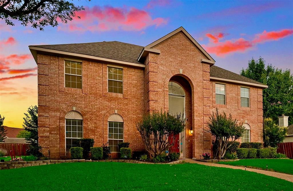 2904 Champlin Court